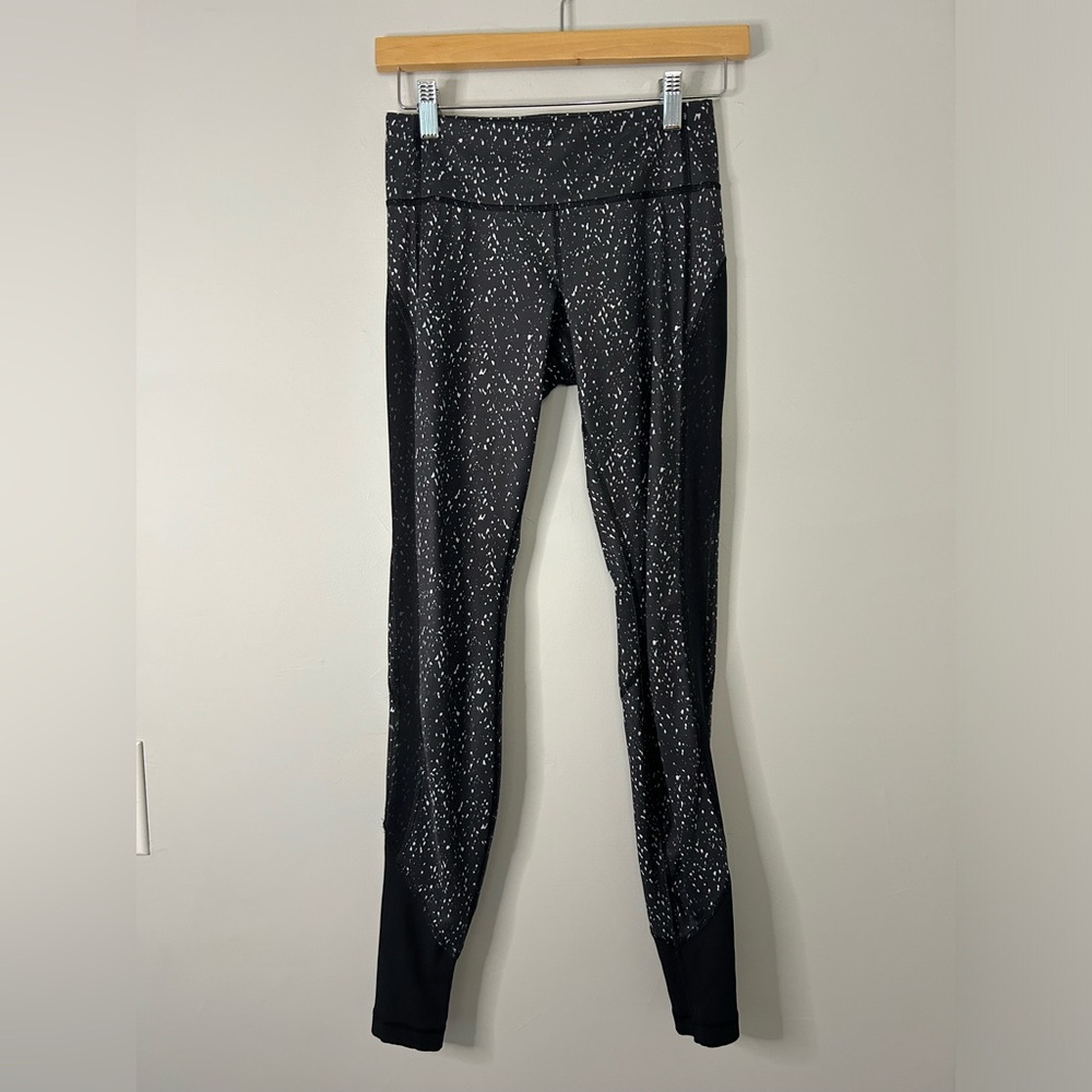 Lululemon Black Spotted Printed Mesh Full Length Leggings